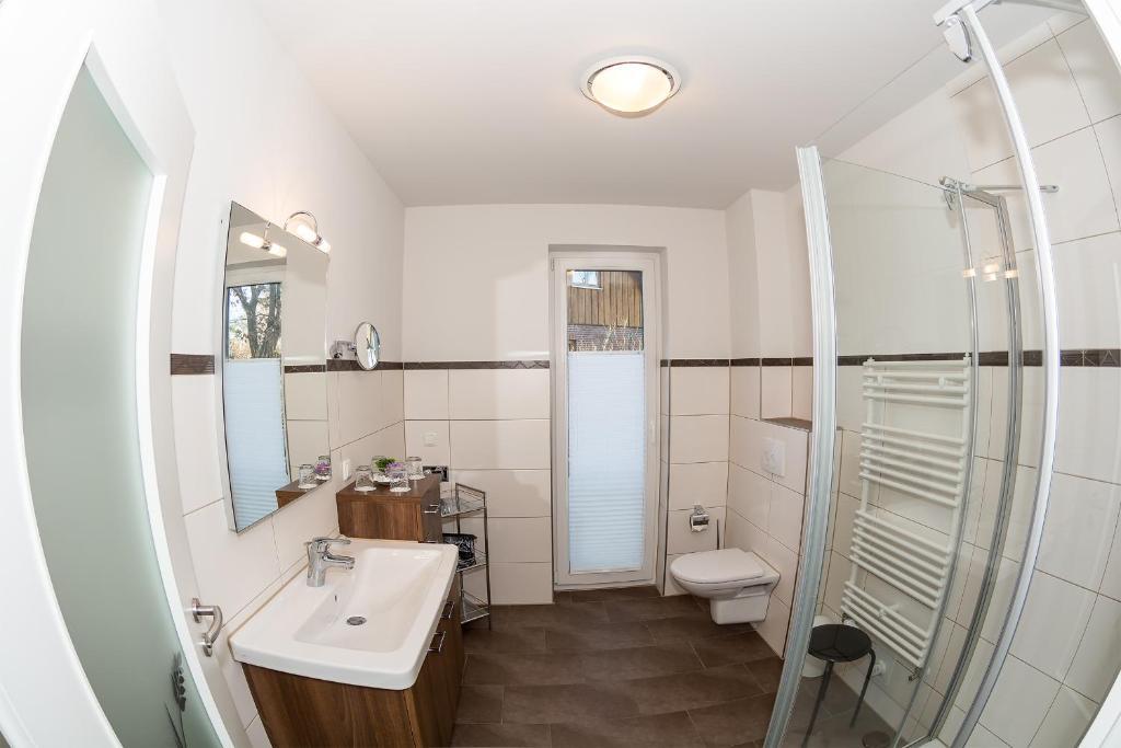 Apartmenthaus Kleiner Falke Binz Phòng bức ảnh